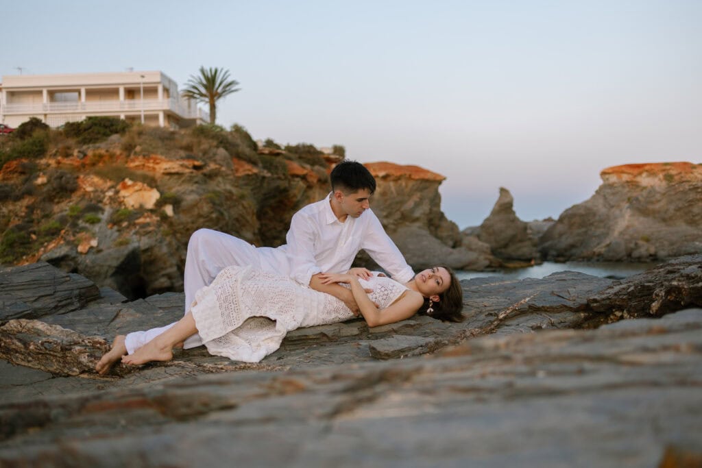 Couple photoshoot in Spain, Murcia with BLUELENS Photo, golden hour session
