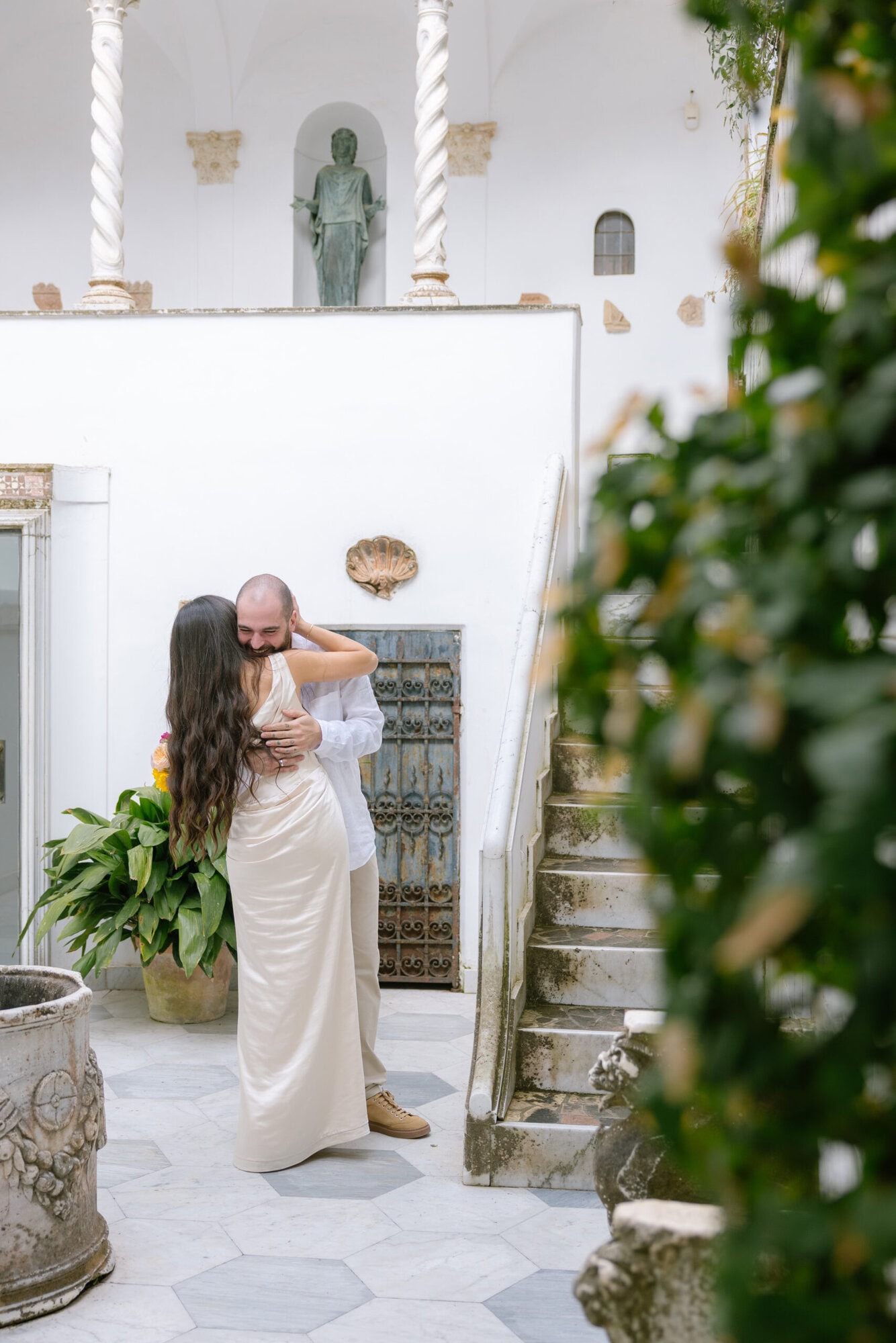 Engagement sesion in Capri in Villa San Michele