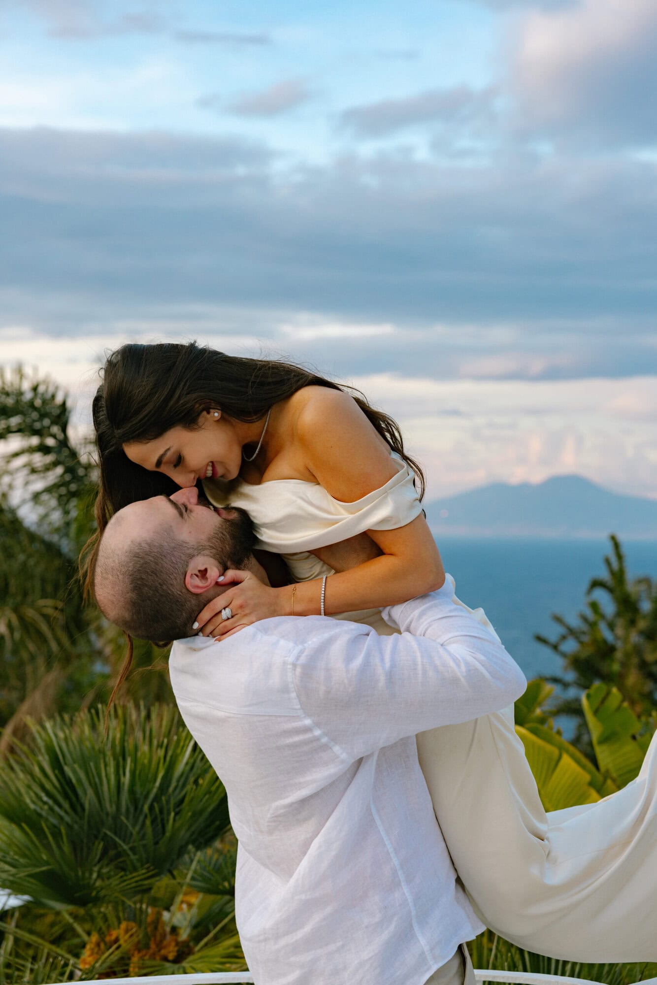 Engagement party in Capri Villa Bluelens photo