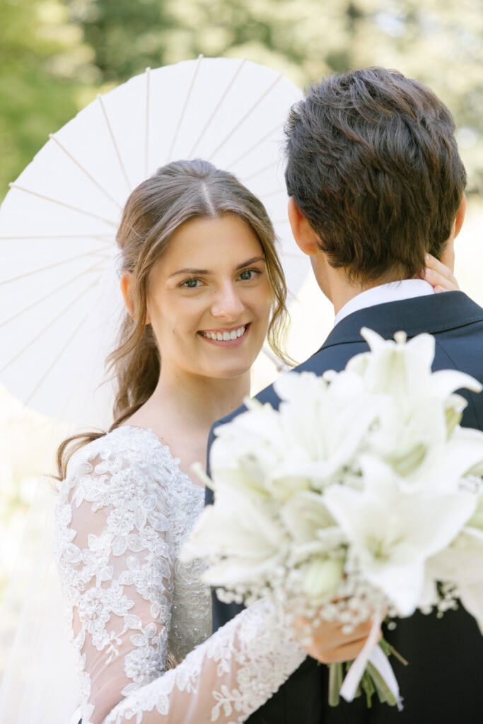 Bride First look international wedding venue Munich Kurhaus Bad Tölz