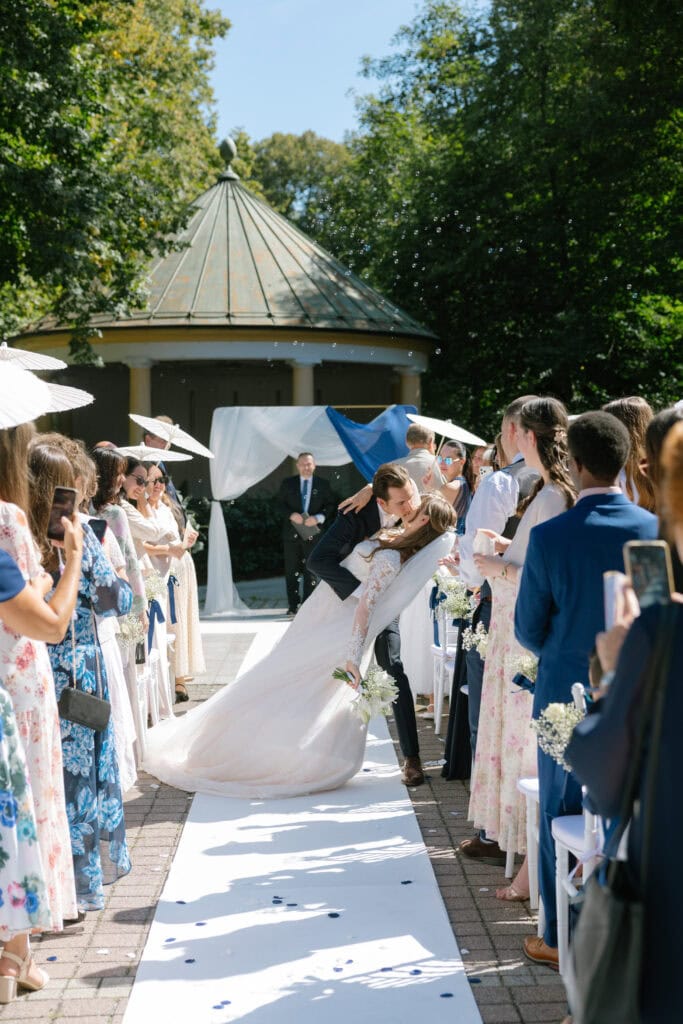 Wedding ceremony international wedding venue Munich Kurhaus Bad Tölz